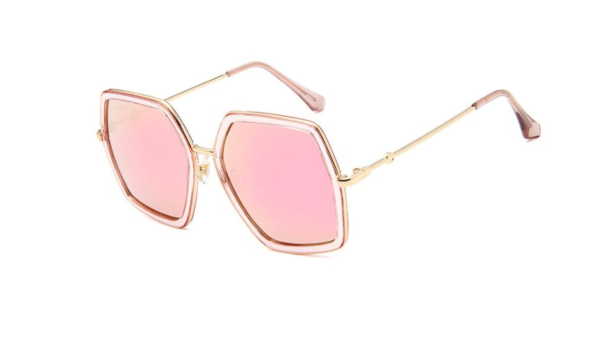 Sunglasses with pink lenses and gold frame
lightweight eyeglasses
aesthetic eyewear
everyday glasses
premium eyewear frames
optical fashion glasses
minimalist eyewear
luxury eyewear
comfortable eyeglasses